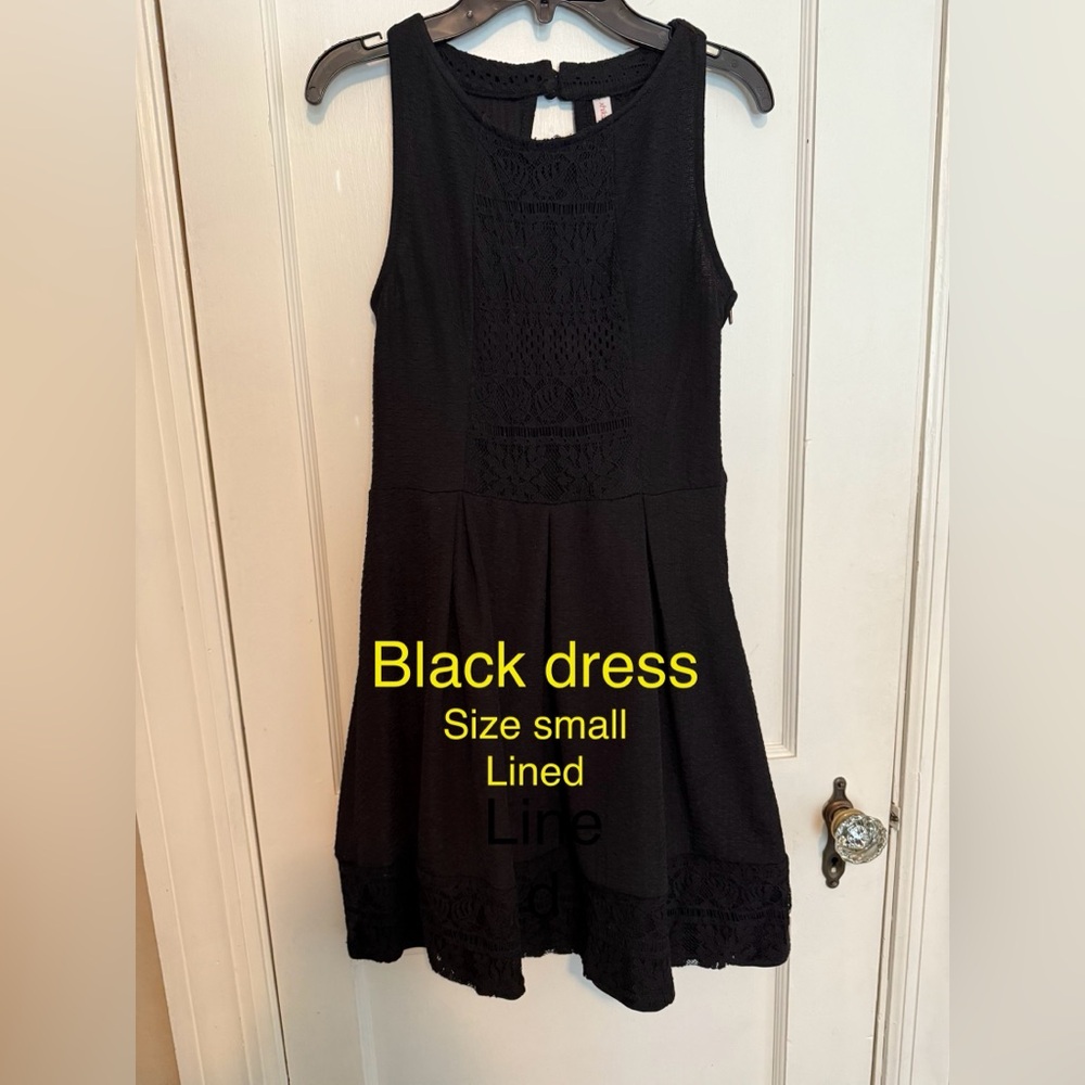 Black short dress